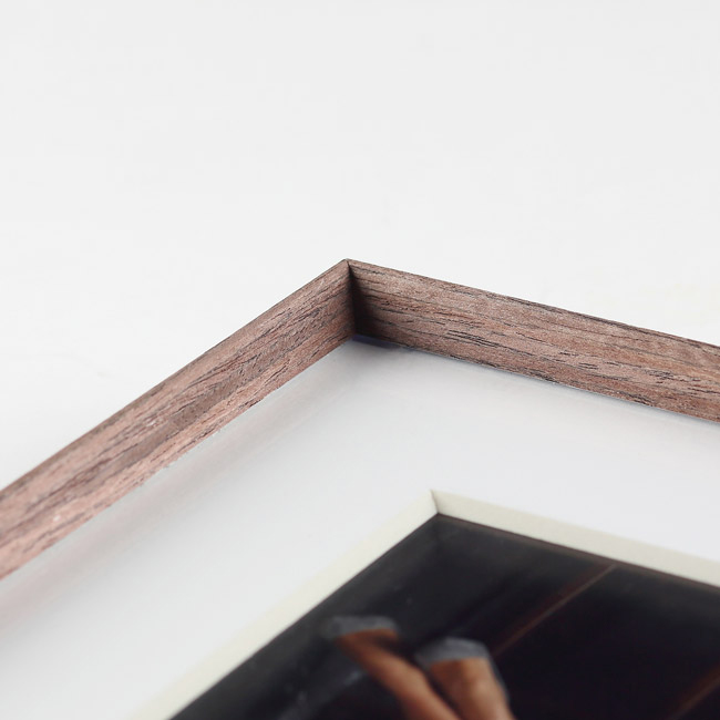 product-Wood surface aluminum frames for family photos custom size-Alu-Frame-img